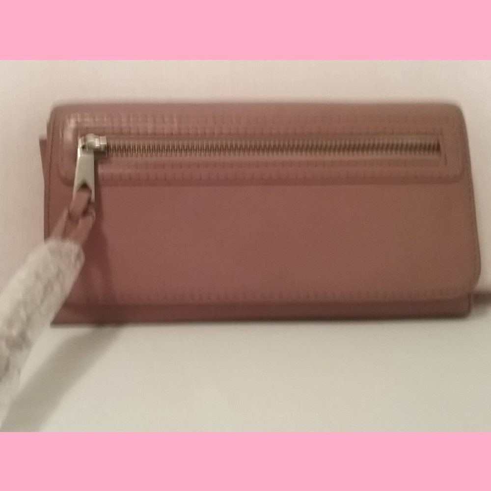 NEW Banana Republic Pink Leather Wallet